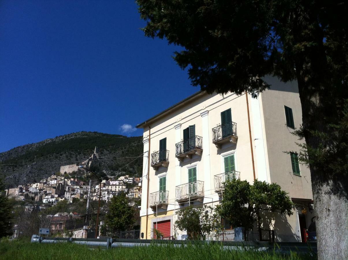 La Rocca Mia House B&B Roccacasale Esterno foto